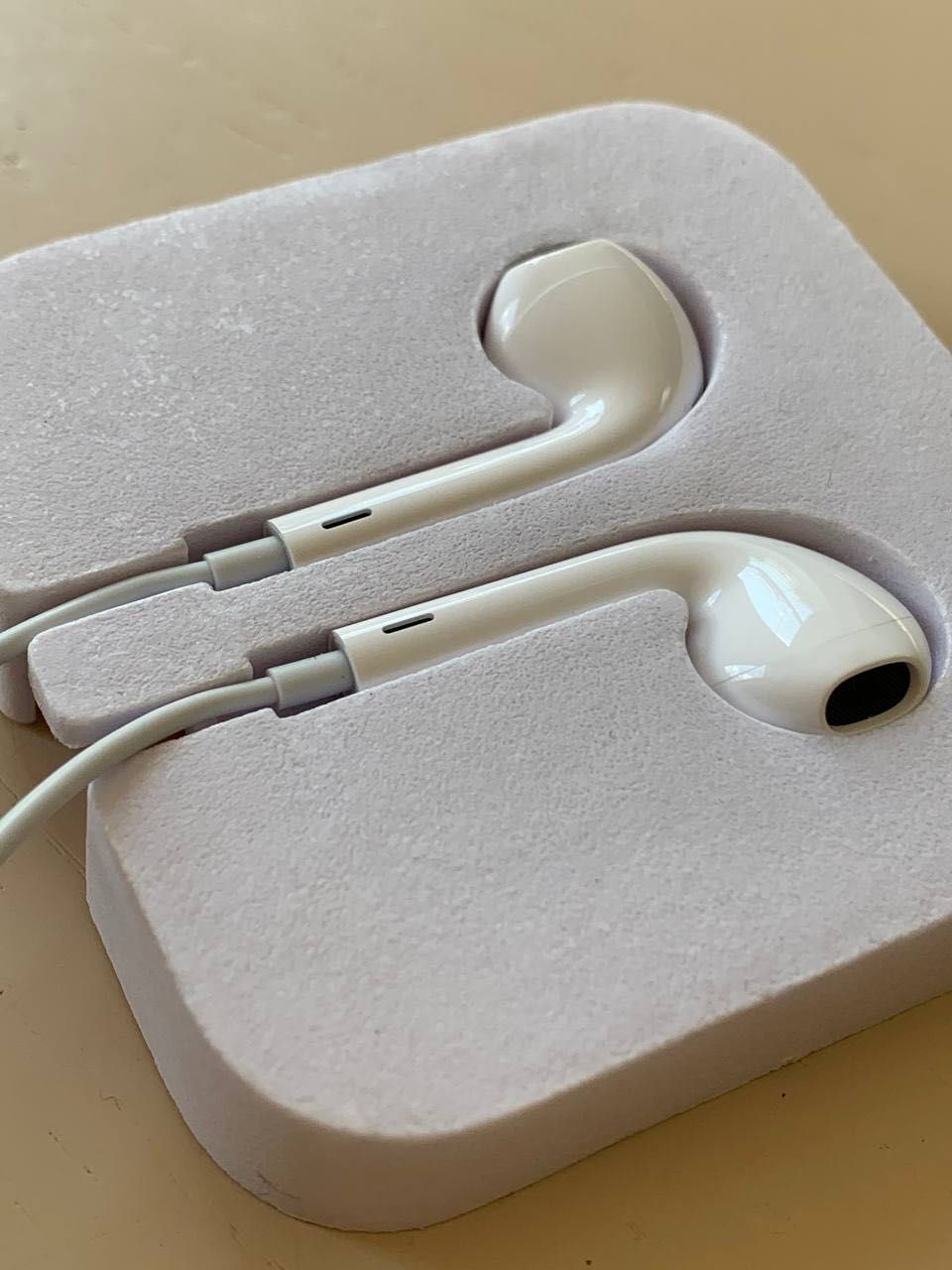 Наушники  Apple EarPods 3.5 mm без микрофона / Оригинал