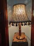 Lampa stojąca retro