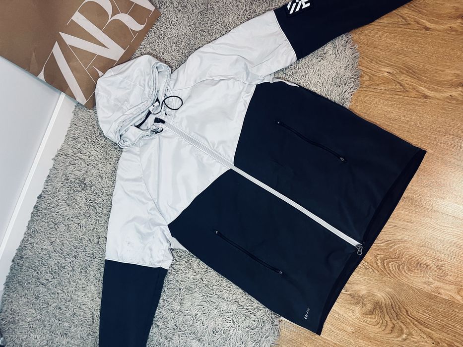 Nike rozm xl kurtka meska z plamkami sportowa