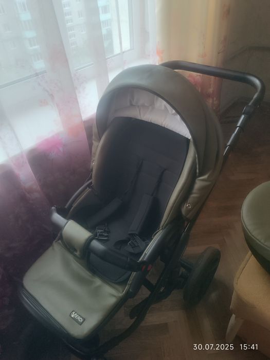 Обміняю прогулянкову коляску від 6 місяців
