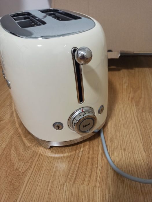 Torradeira SMEG nova