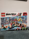 Lego 75824 Angry Birds Pig City Teardown