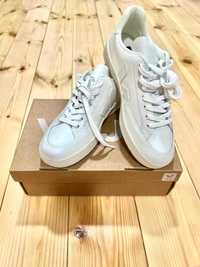 VEJA Campo Sneaker Low r.39 białe/białe