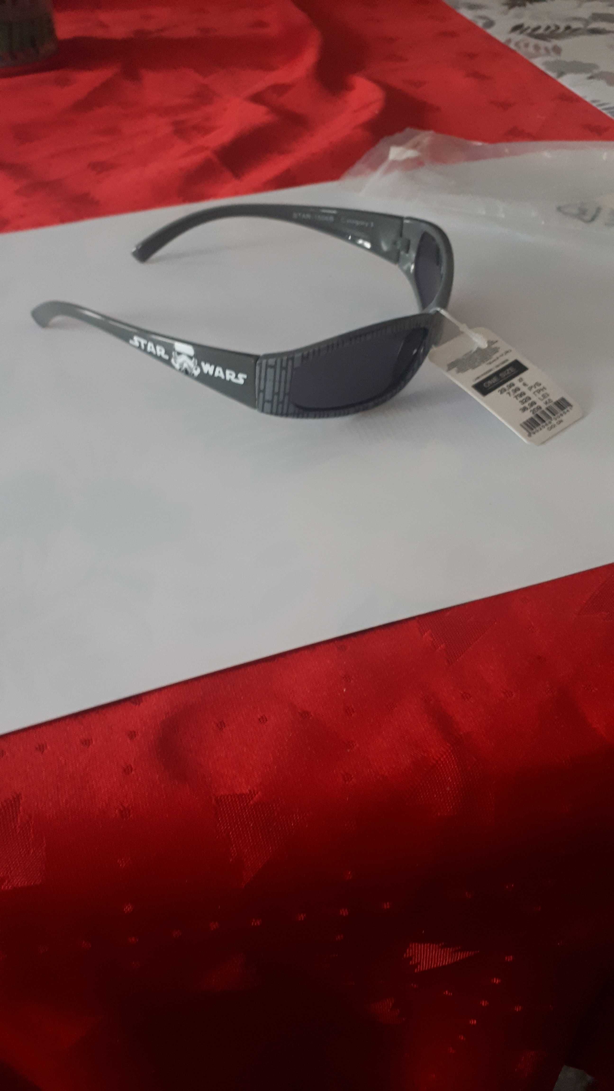 Nowe okulary przeciwsłoneczne star Wars chłopięce one size