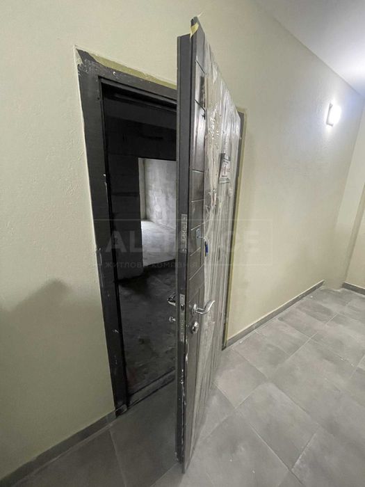 Здана 2 км квартира з котлом та коморою, ВИГІДНА ЦІНА!