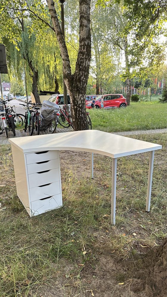 Biurko IKEA Alex z szafką (5 szuflad), białe