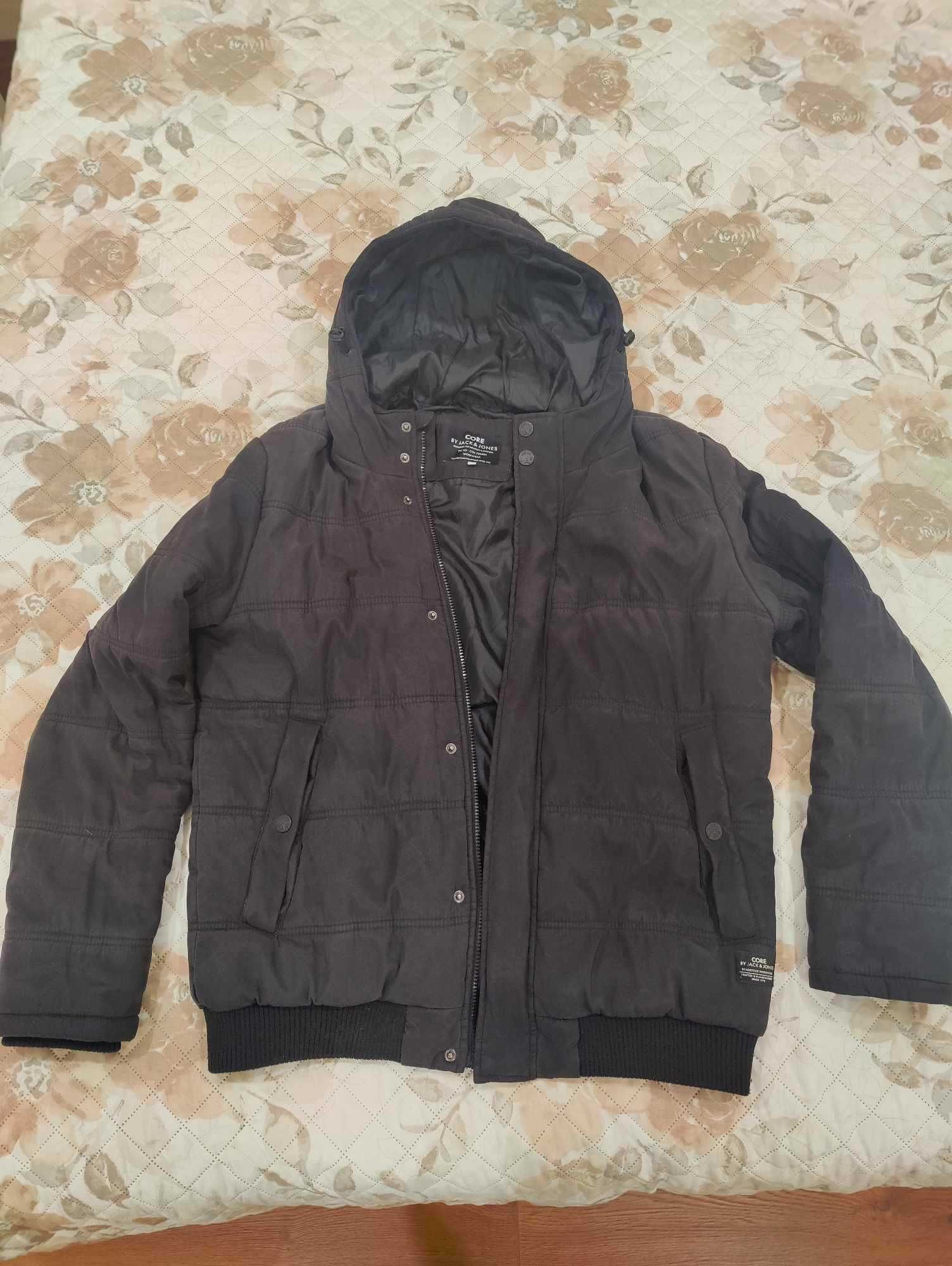 Casaco de capuz Jack Jones XL preto