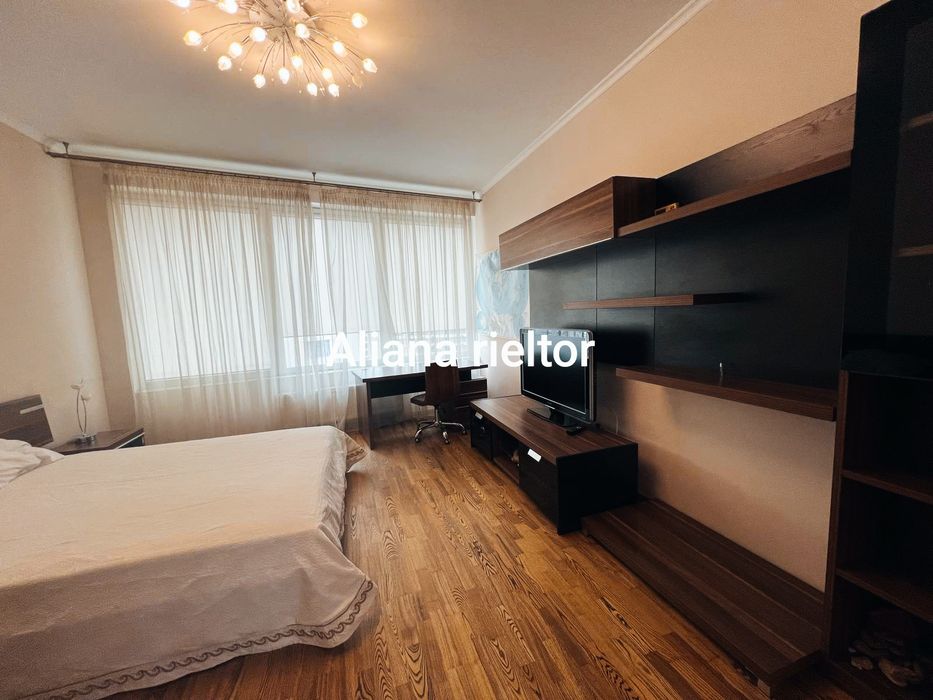 Аренда с террасой  Белый парус  паркинг видов