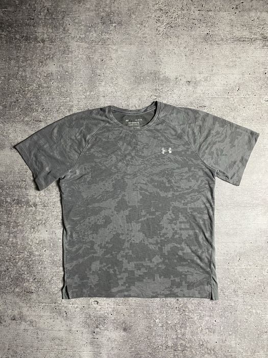 Футболка under armour розмір л
