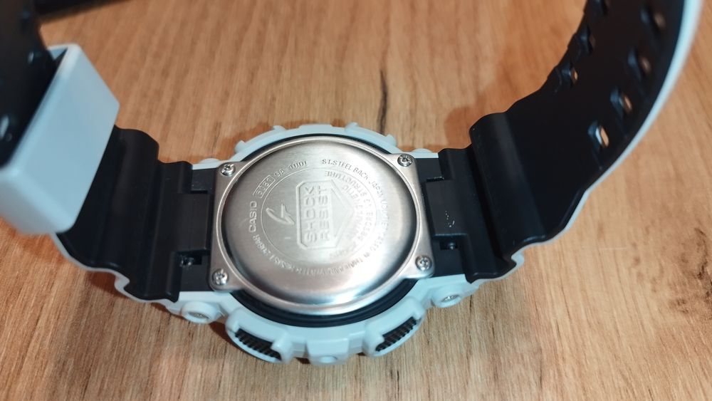 zegarek Casio G-Shock GA-100L-7AER