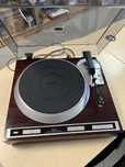 Gramofon Denon DP37