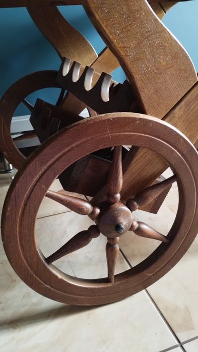 Barek na kółkach taczka