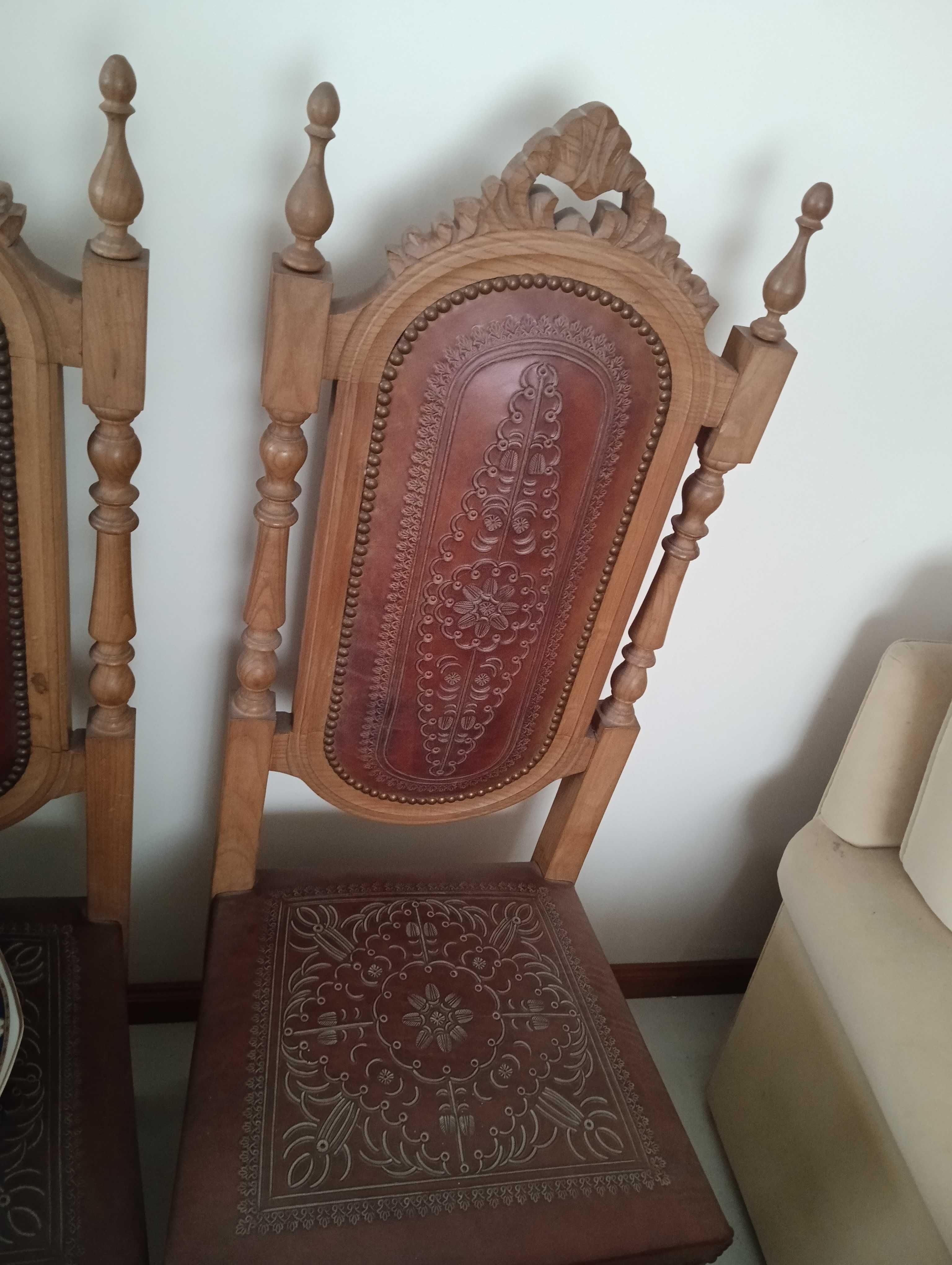 Mobília de sala em bom estado