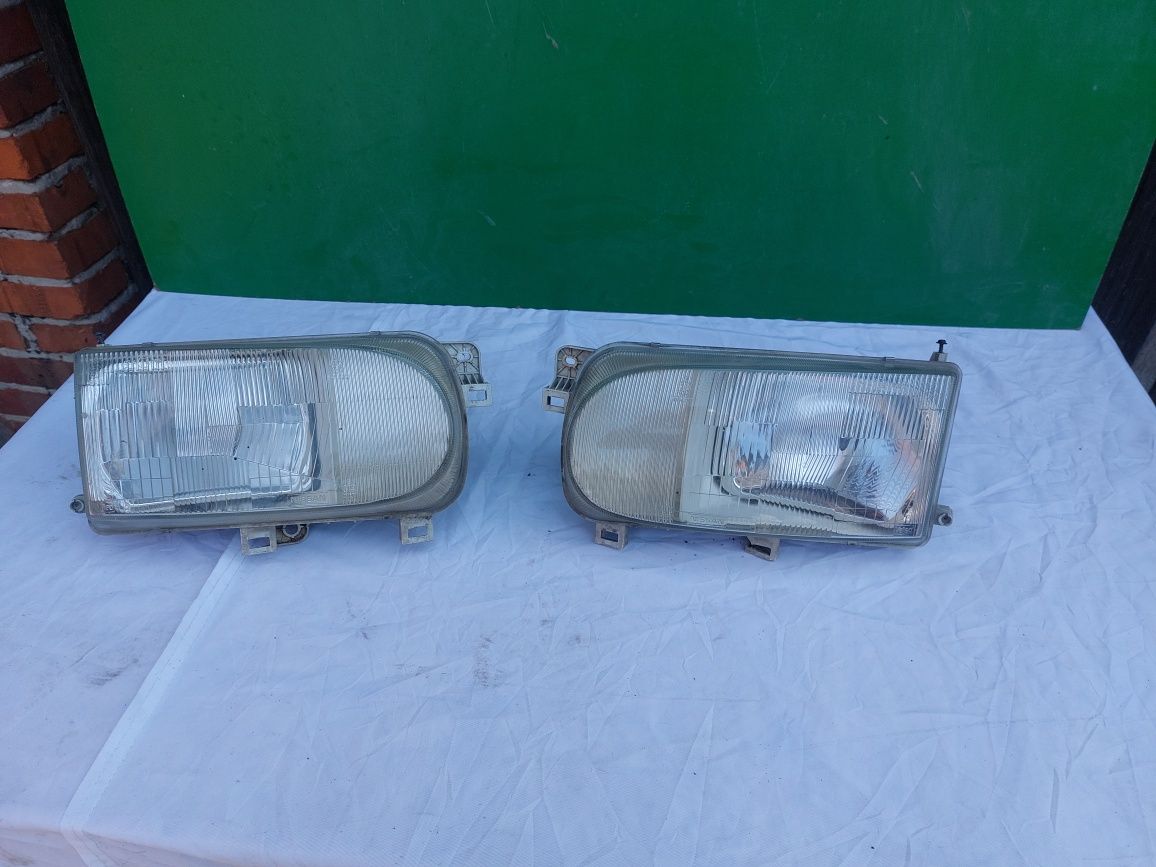 Lampy tył lampy przód Nissan Vanette Serena 2.3