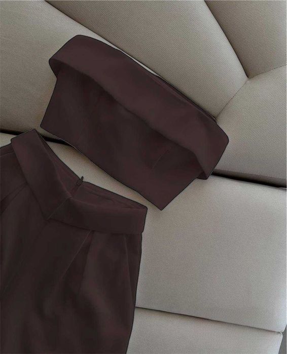 Жіночий класичний костюм топ на шнуровці і брюки прямого крою