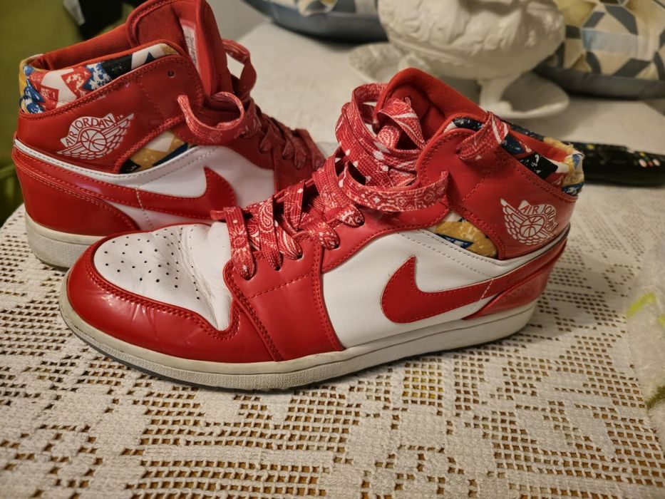 Nike Air Jordan 1 MID SE