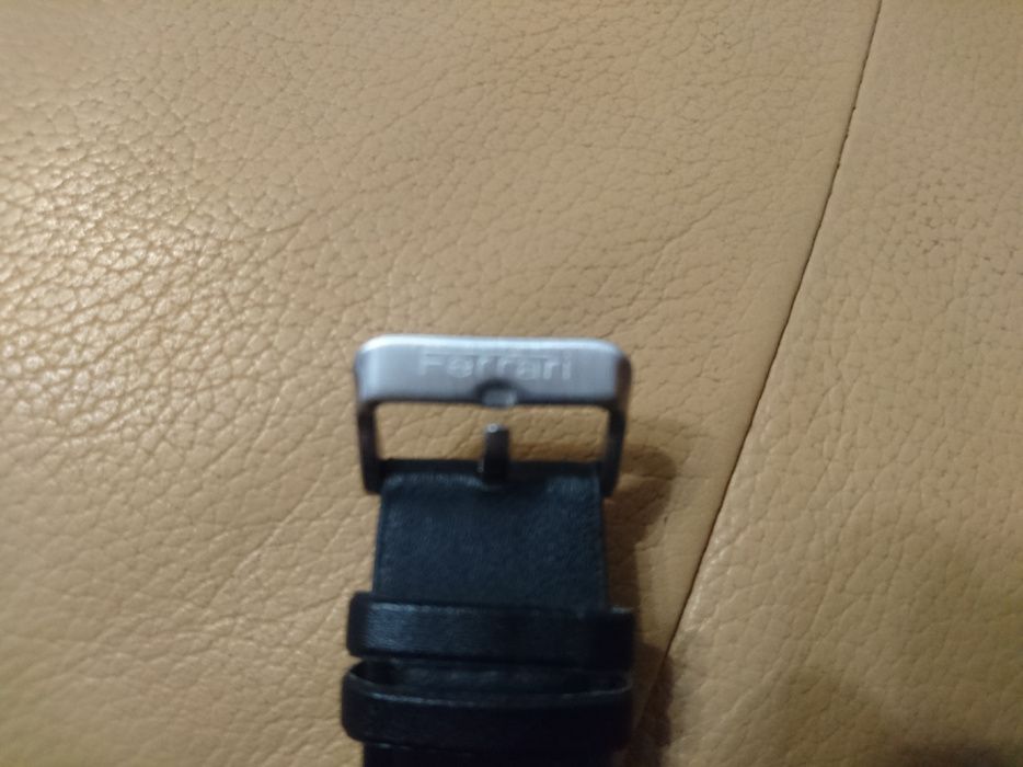 Ferrari часы кварцевые наручные