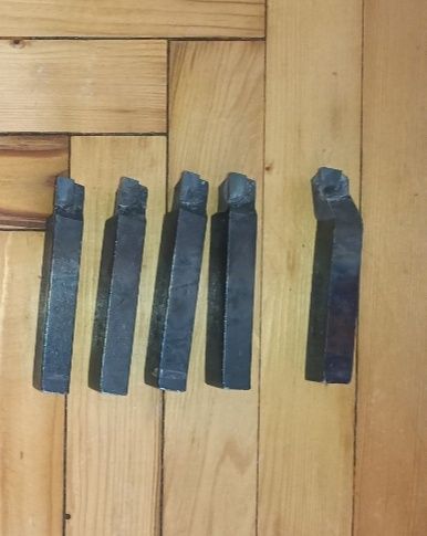 Резцы для токарного станка