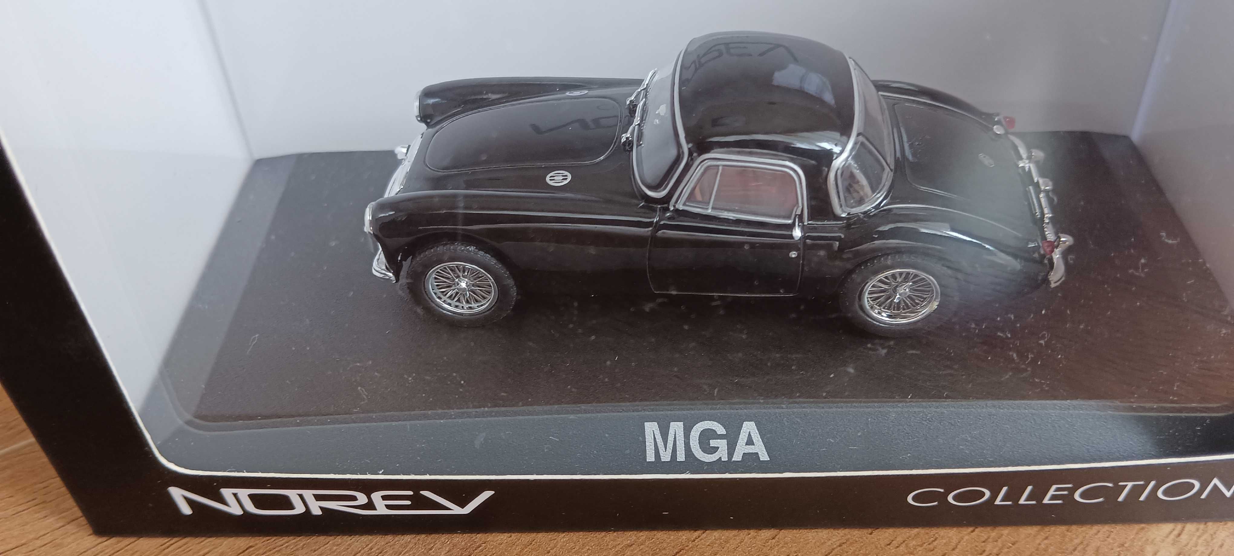 MGA Coupe 1956 1/43  NOREV