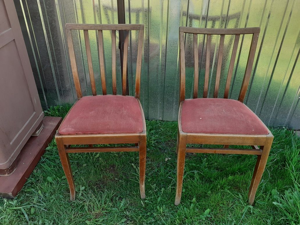 Stare krzesła prl