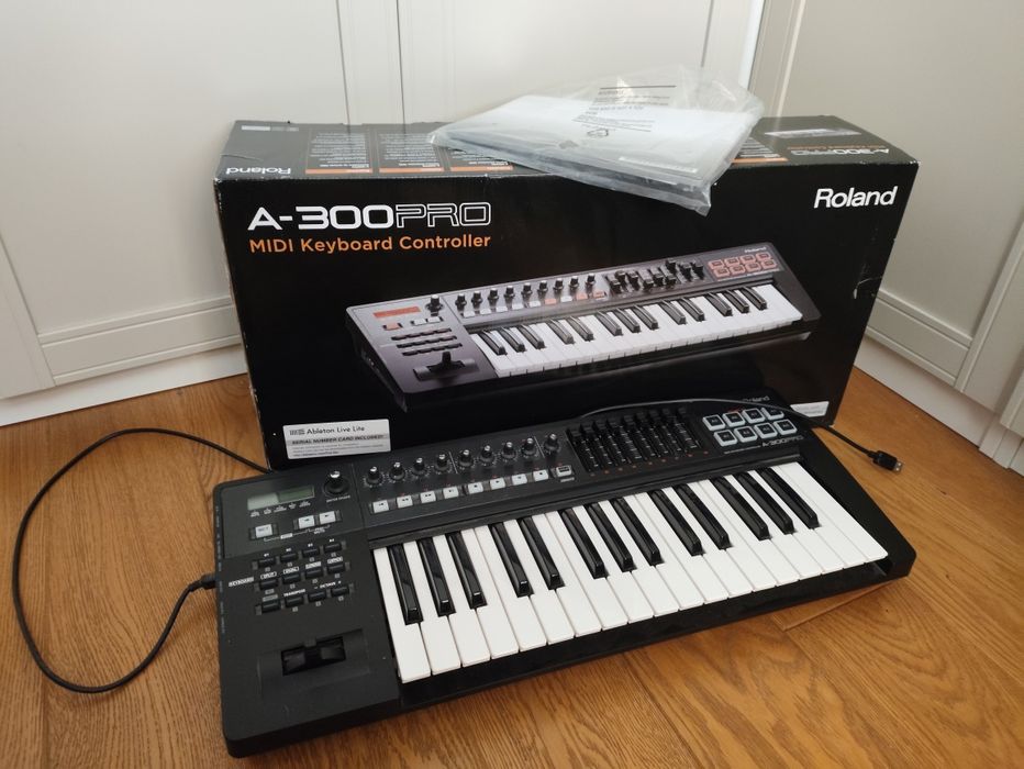 Roland A 300 PRO klawiatura sterująca Midi. Praktycznie nowa.