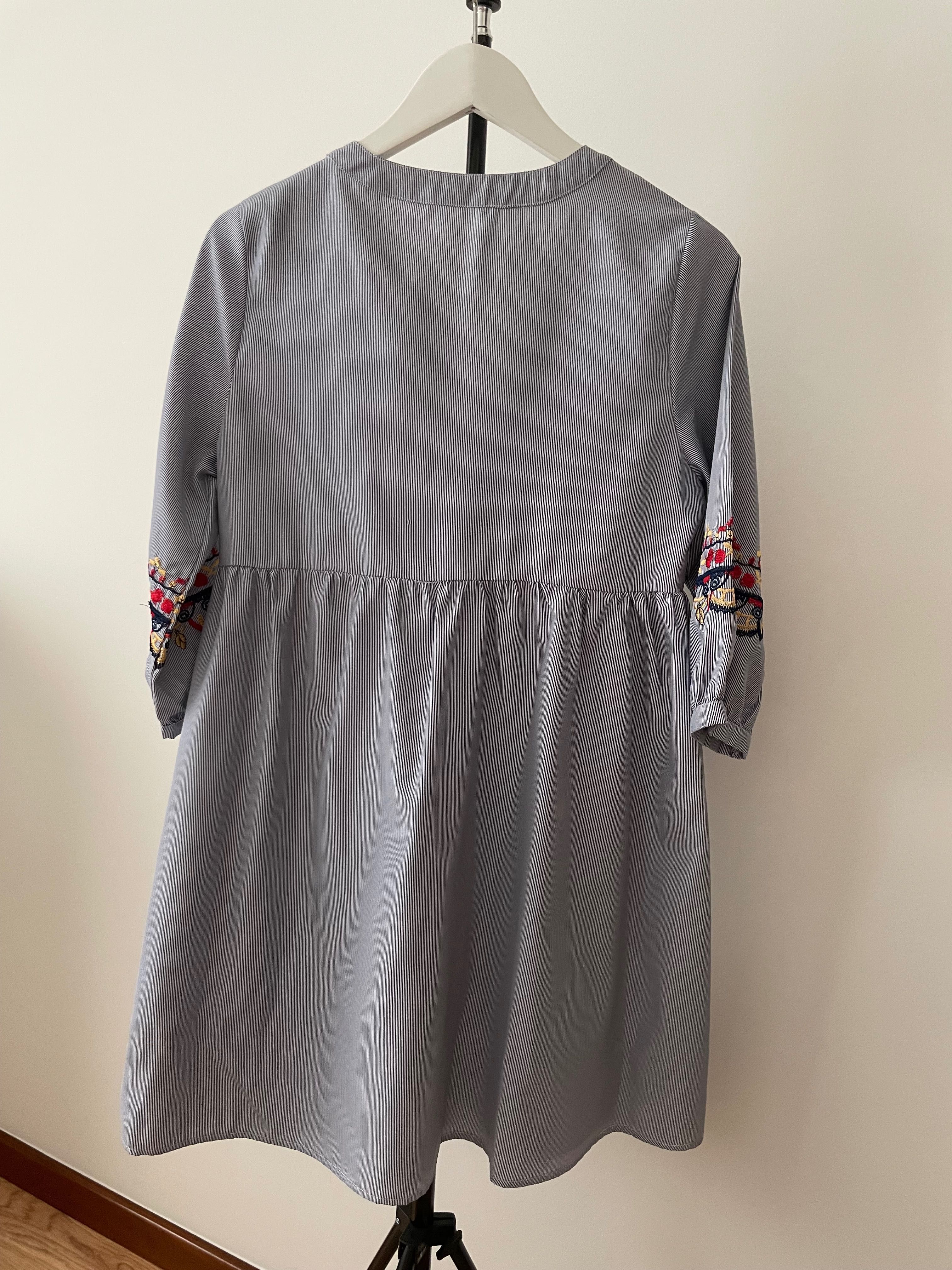 Vestido curto azul