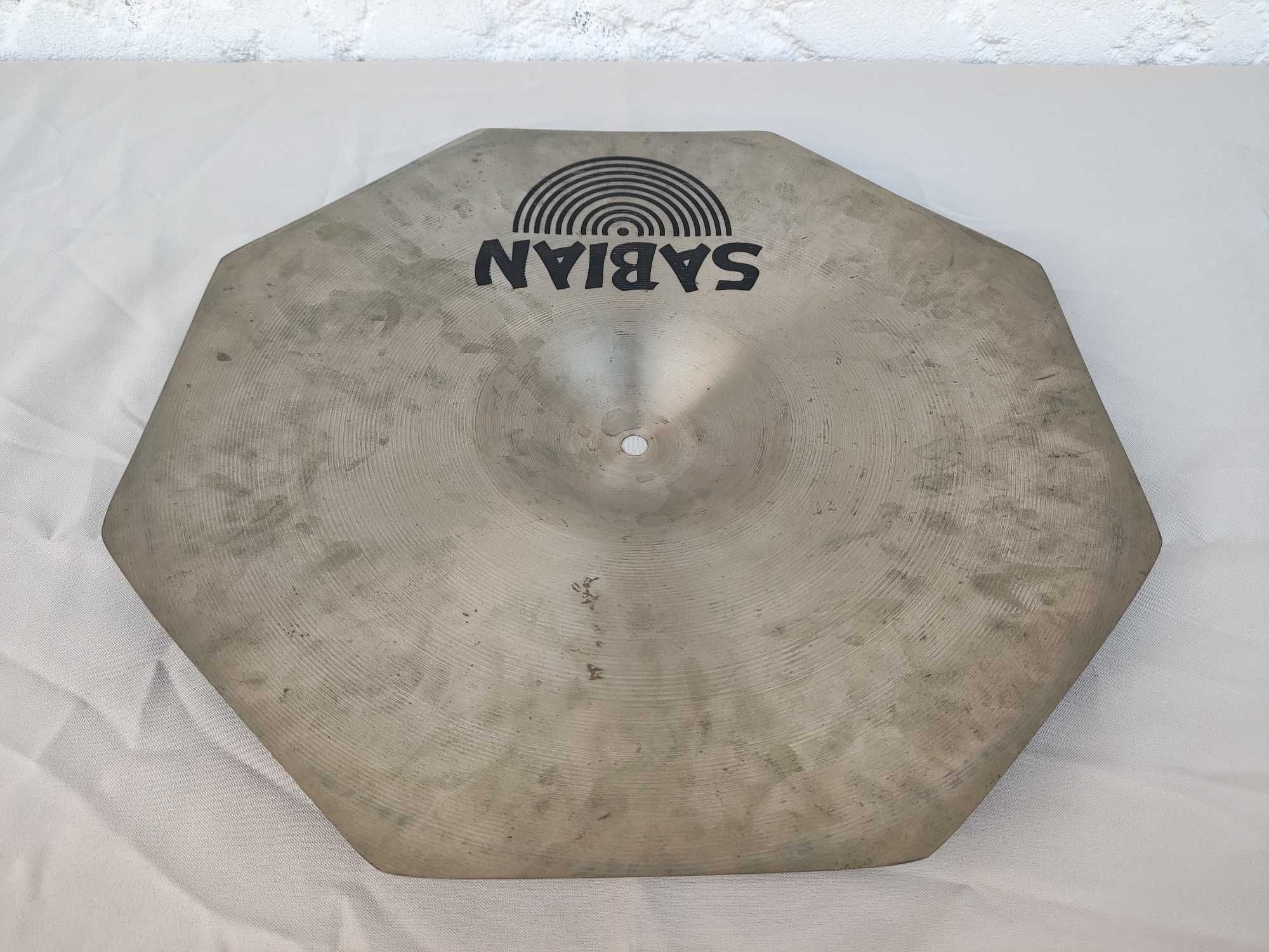 Prato Sabian AA Rocktagon 16 " Crash