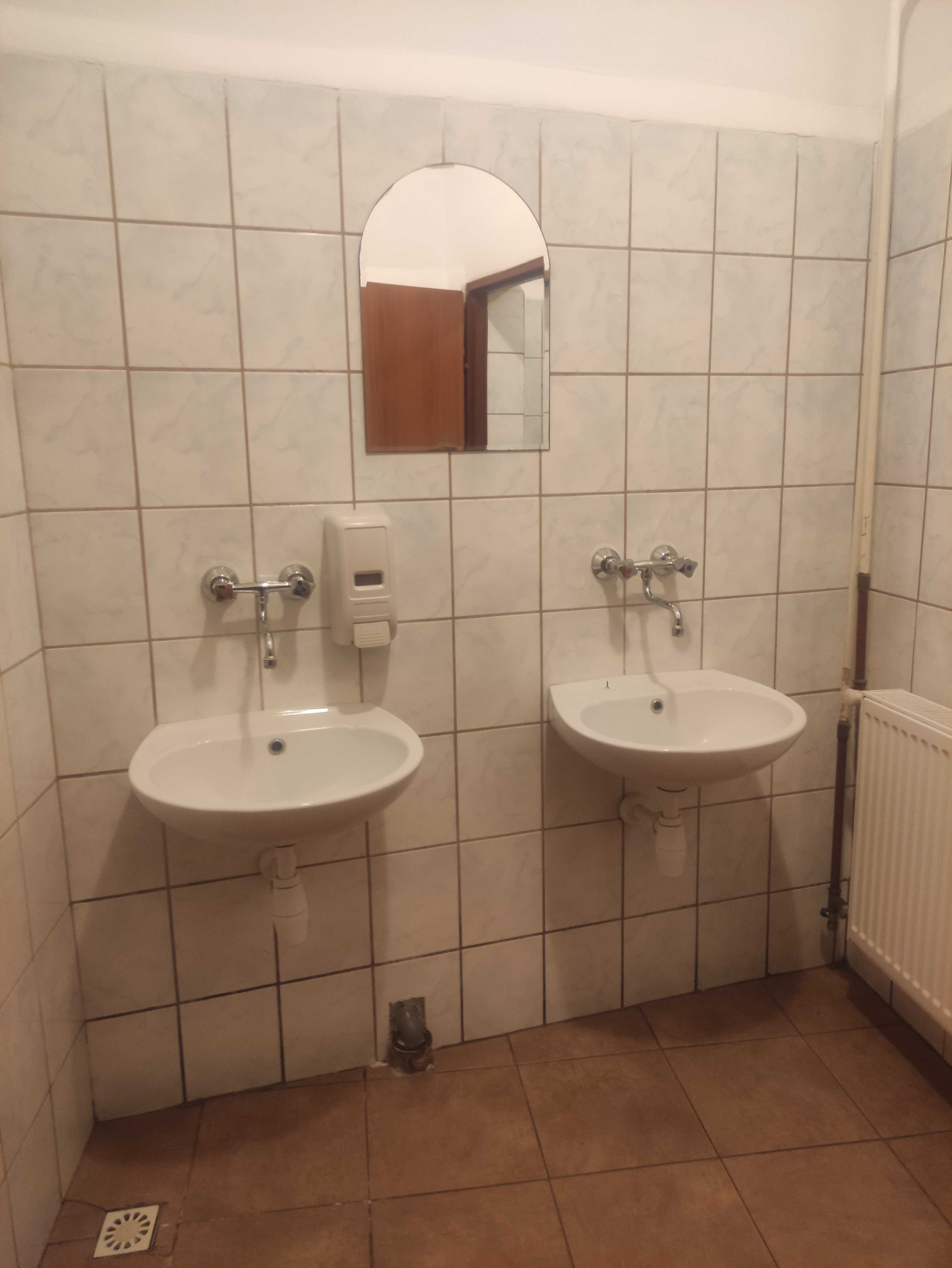 Lokal 130 m2 do wynajęcia w centrum Michałowic