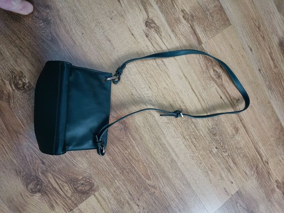 Torebka Massimo Dutti skórzana skóra naturalna licowa torba na ramię