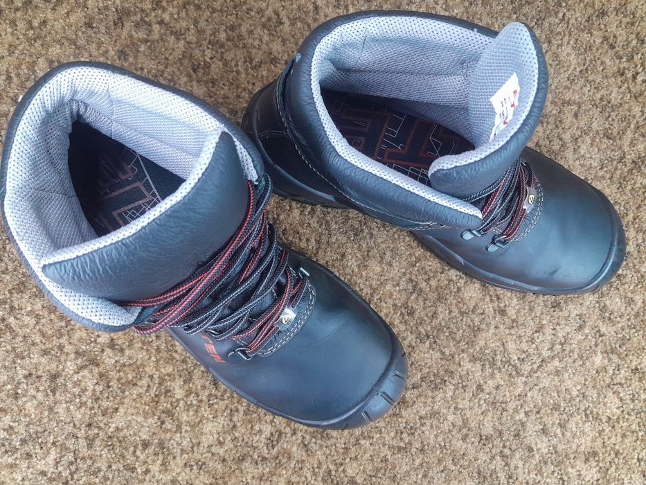 Черевики,ботінки спецвзуття з захистом S-3 Elten 45,44,43,42,41 розмір