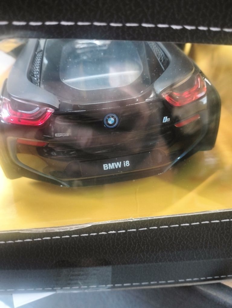 Auto zdalnie sterowane BMW I8 nowe Rastar  skala 1/14