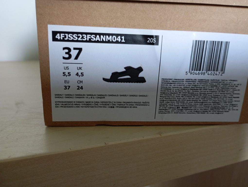 Sandały 4f rozmiar 37 NOWE