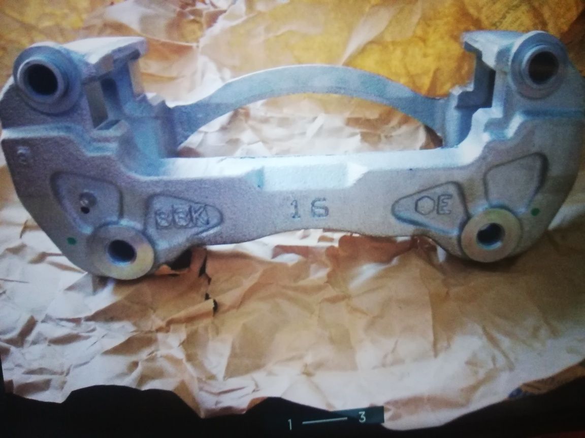 Suporte das pastilhas da frt ( Caliper) Mitsubishi Pajero/L200/etc..