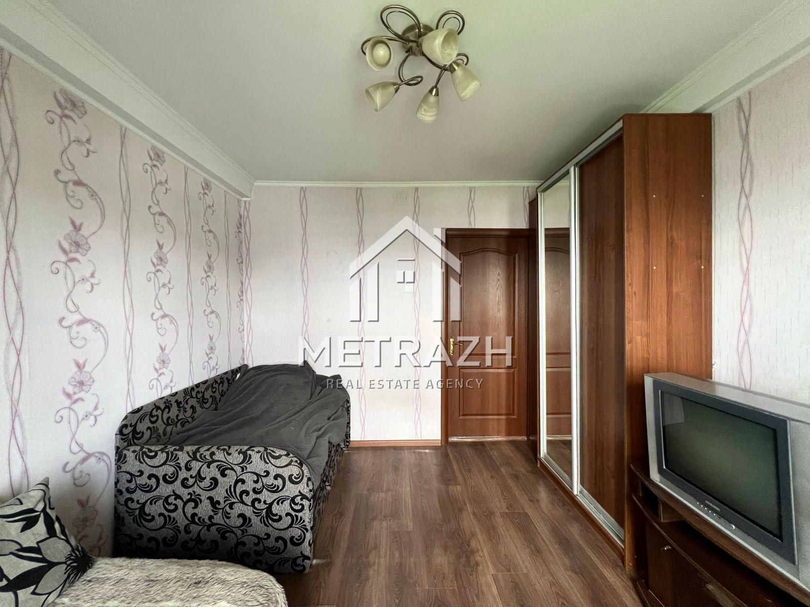 Продаж 2к квартири 46.9м кв.вул.,Автозаводская ул., 25, м.Оболонь