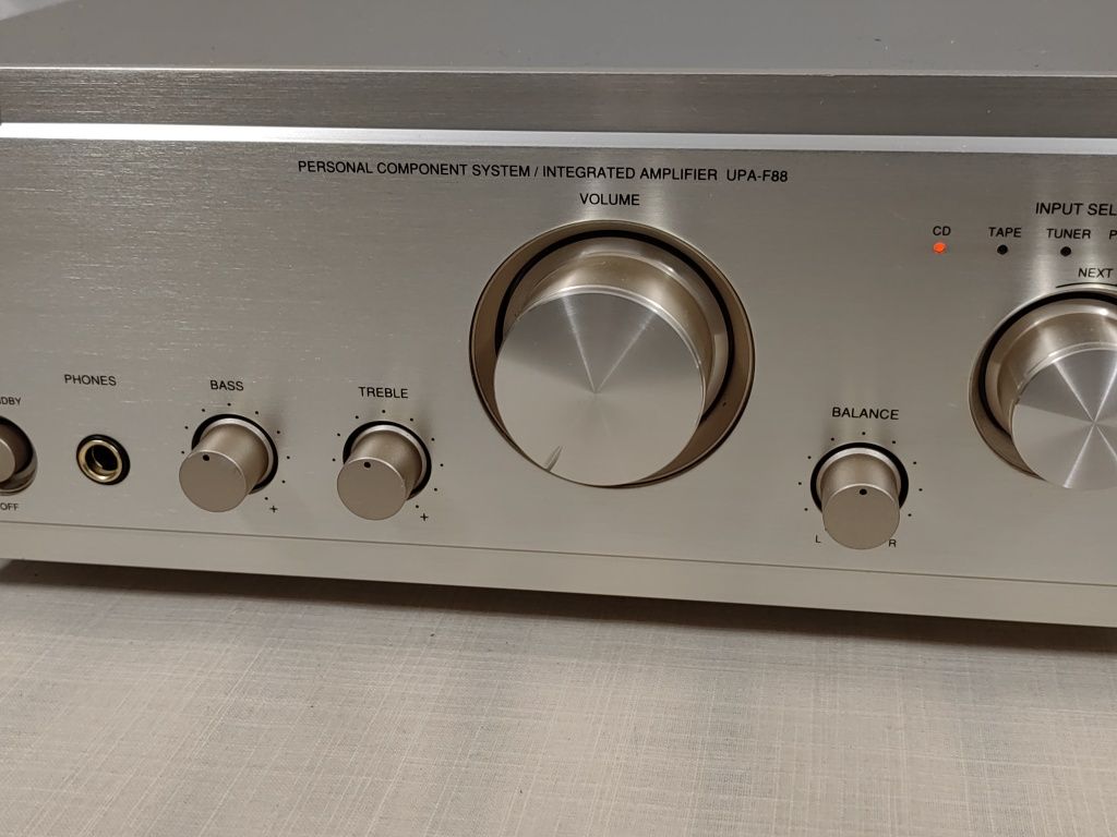 Denon UPA-F88 wysokiej klasy wzmacniacz stereo serii midi