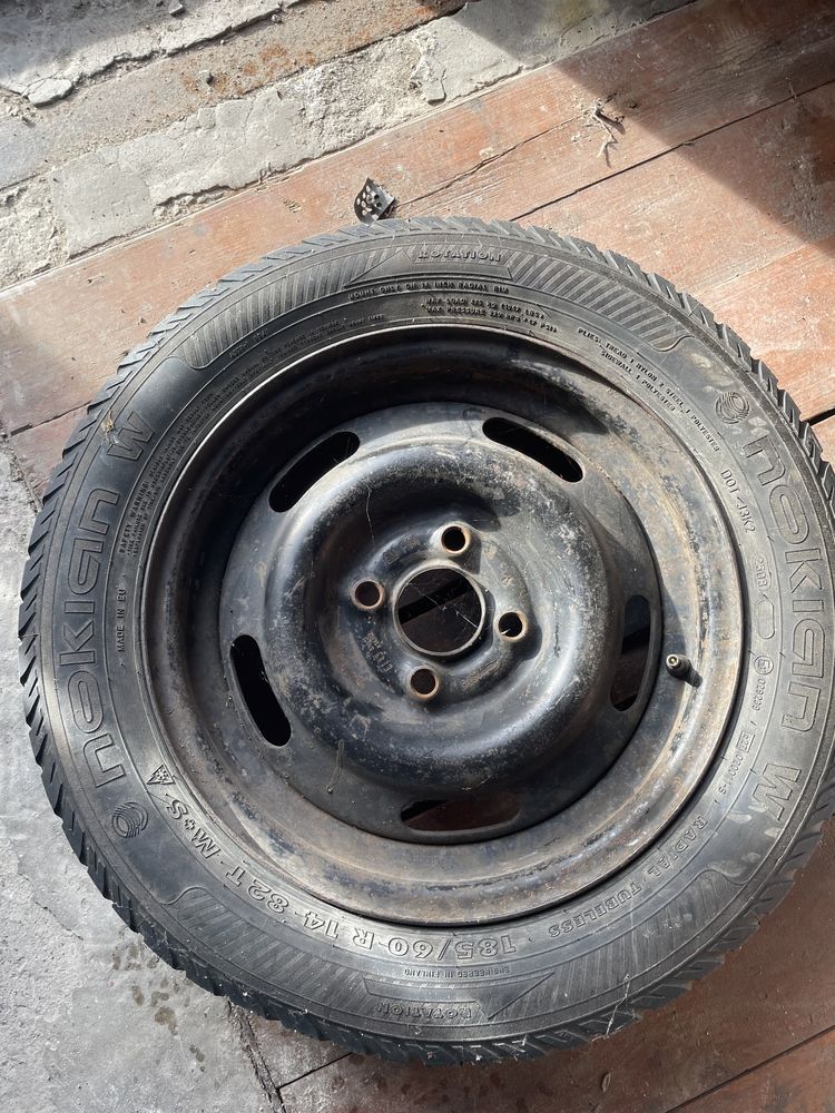 Диск з резиною Nokian W 185/60 R14