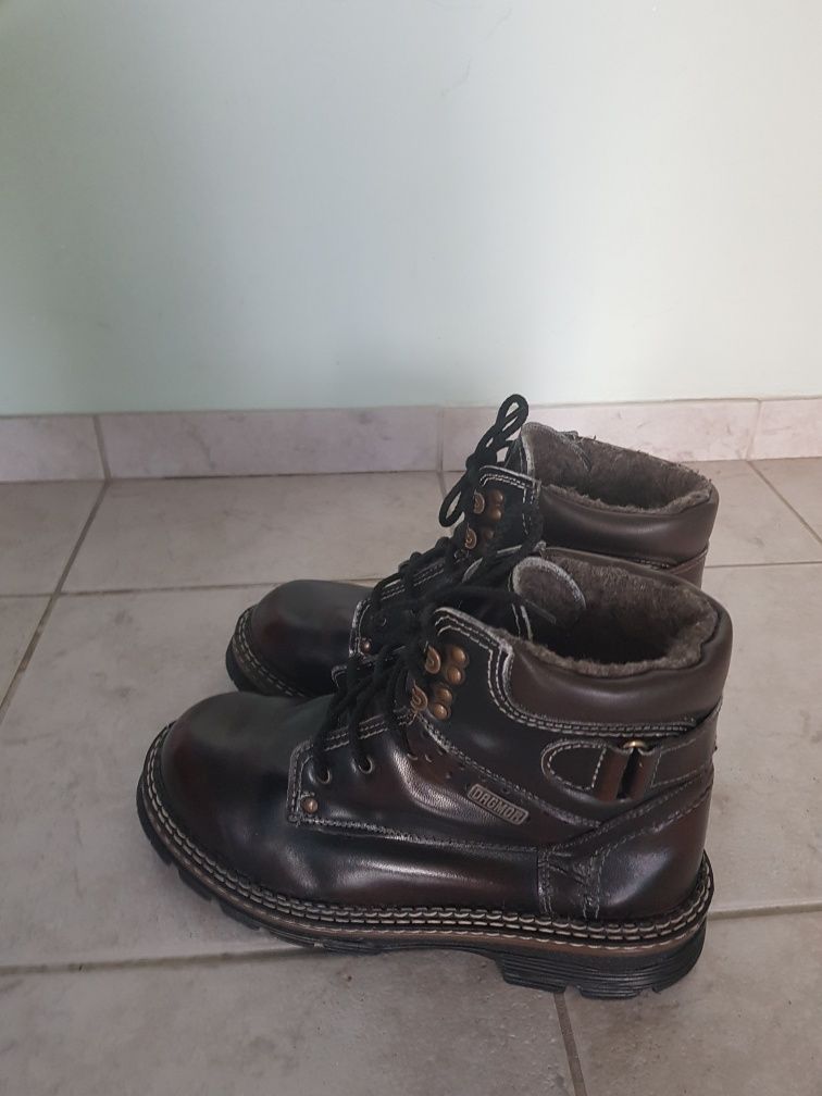 Buty męskie trapery polskie Dagmor skóra 40