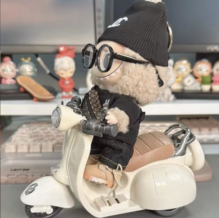 Міні-електричний мотоцикл для Лабубу  Labubu з підсвічуванням та муз.