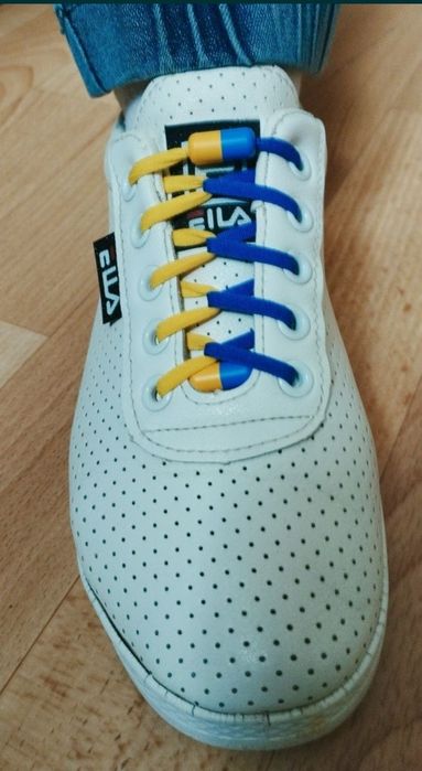 Патріотичні жовто-блакитні шнурівки. Эластичные ленивые шнурки .