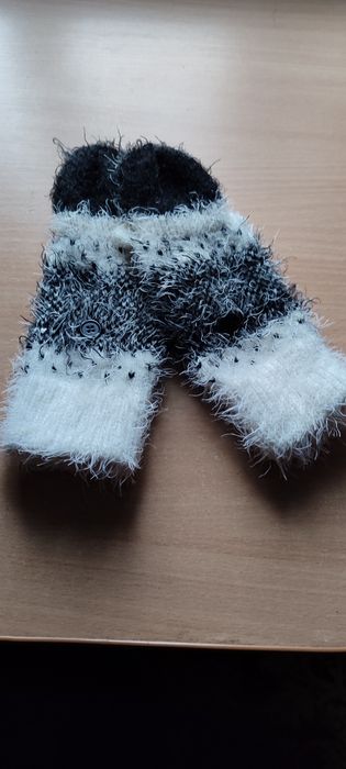 Перчатки. Варежки. Шапка