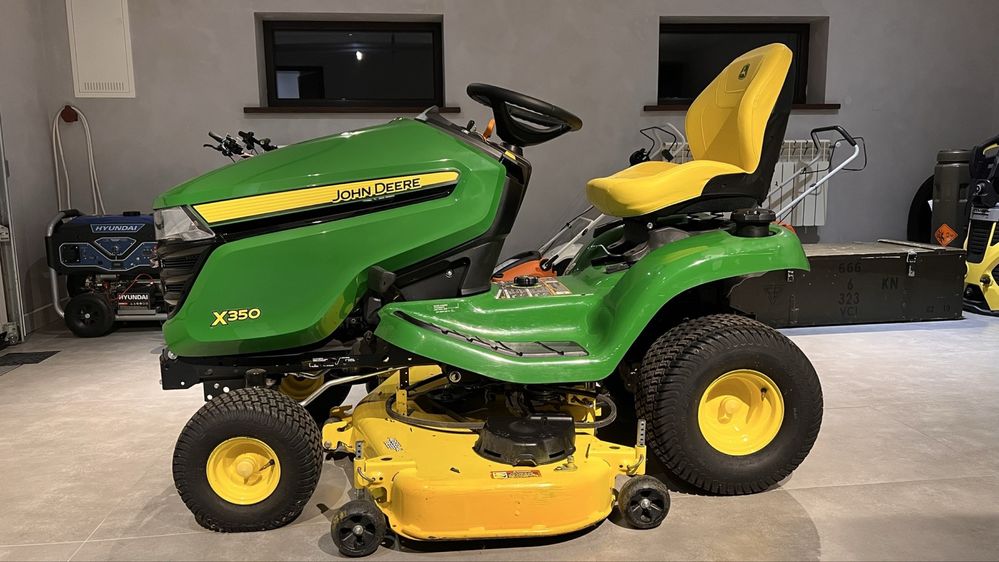 John Deere X350 газонокосарка