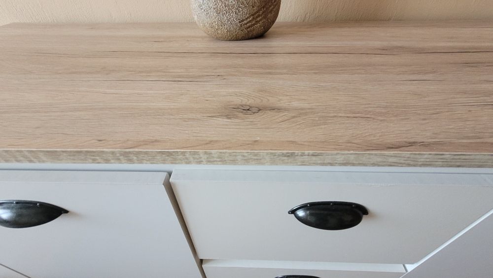 Komoda  biala 120x 80