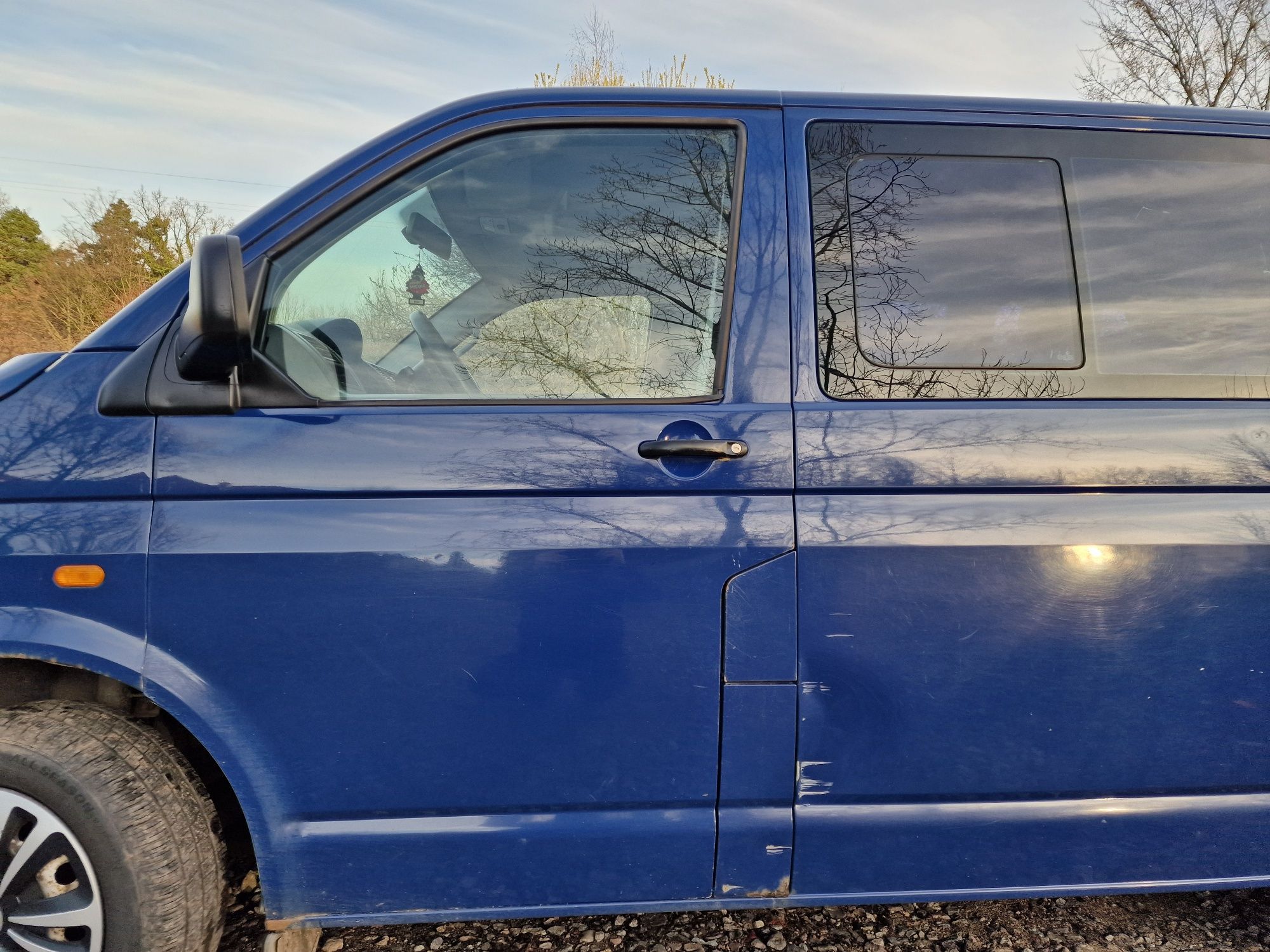 Vw transporter t5 6osobowy 2.5tdi