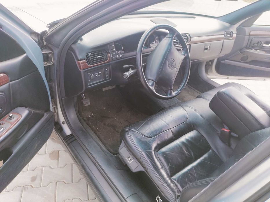 Cadillac DeVille 4,6 V8 1997 - ikona amerykańskiej motoryzacji