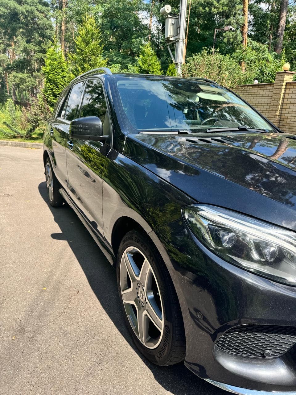 Авто Mercedes GLE 350D exclusive