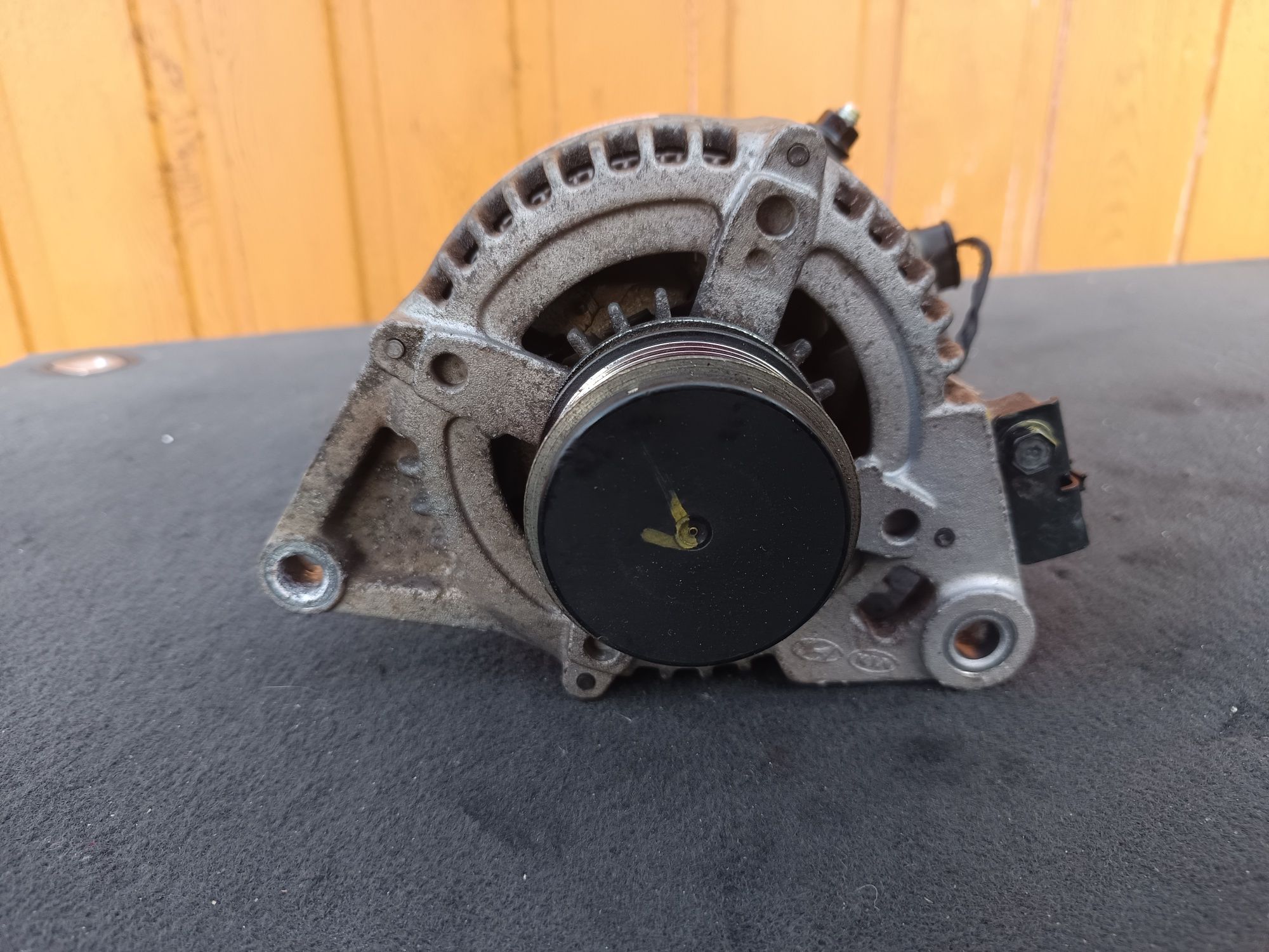 Hyundai Kia Alternator 1.6 1.7 crdi 37300-2A700 F-vat