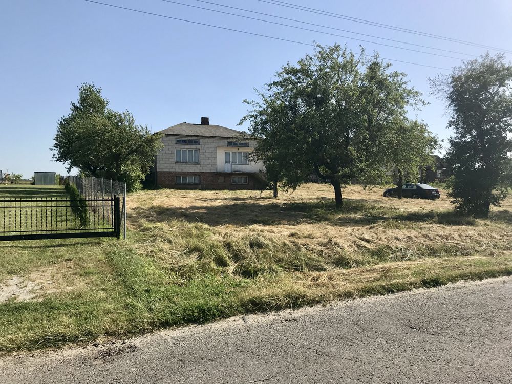 Sprzedam dom z budynkiem gospodarczym, działka 40 a