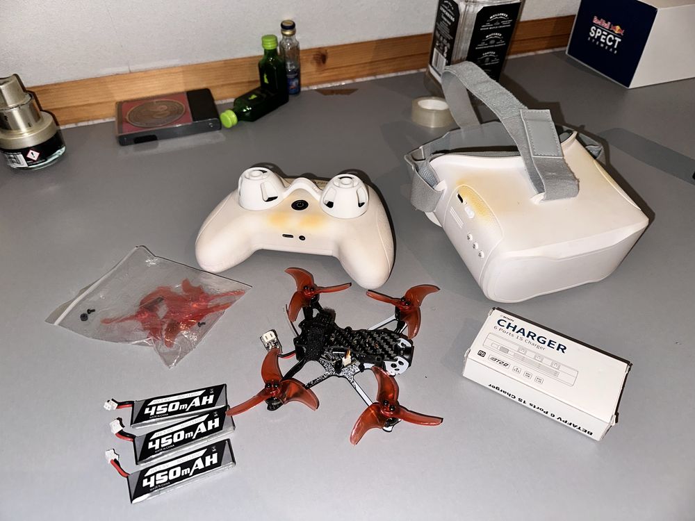 Dron FPV w zestawie