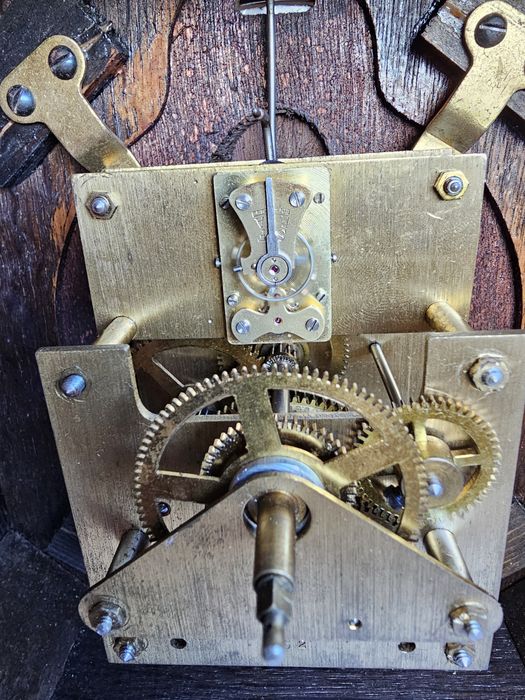 Zegar bufetowy komodowy kominkowy