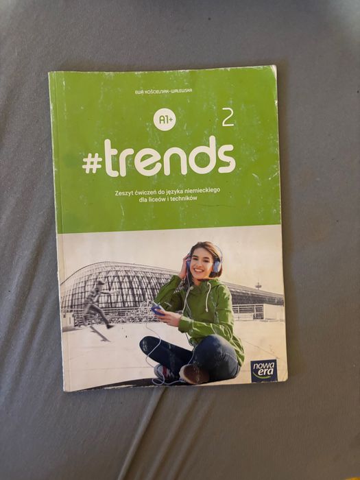 Sprzedam podręcznik + ćwiczenia klasy 2-3